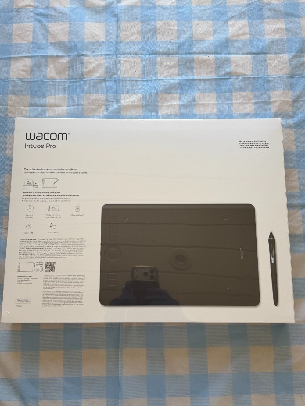 The Wacom Intuos Pro Creative Pen Tablet BRAND NEW NIB